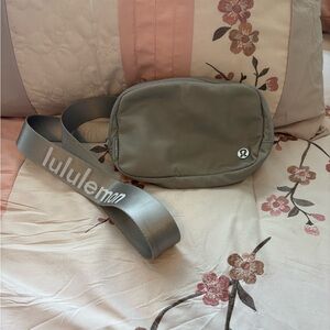 Lululemon Athletica Light Gray Bag
